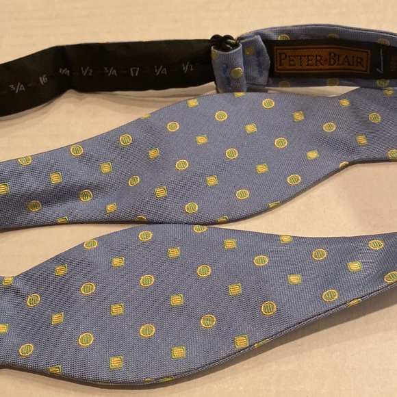 Peter Blair NWOT Mens Bow Tie Adjustable Blue with Gold Circles - Picture 2 of 4